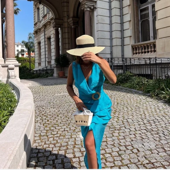 Zara Ruffled midi dress with buckle - Picture 3 of 12